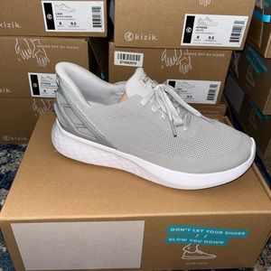 BRAND NEW KIZIK SHOES slip on - ATHENS